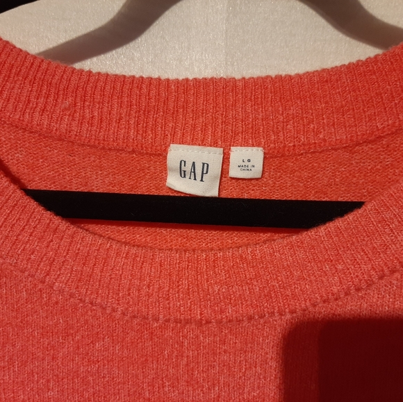 GAP Sweater - Picture 4 of 4